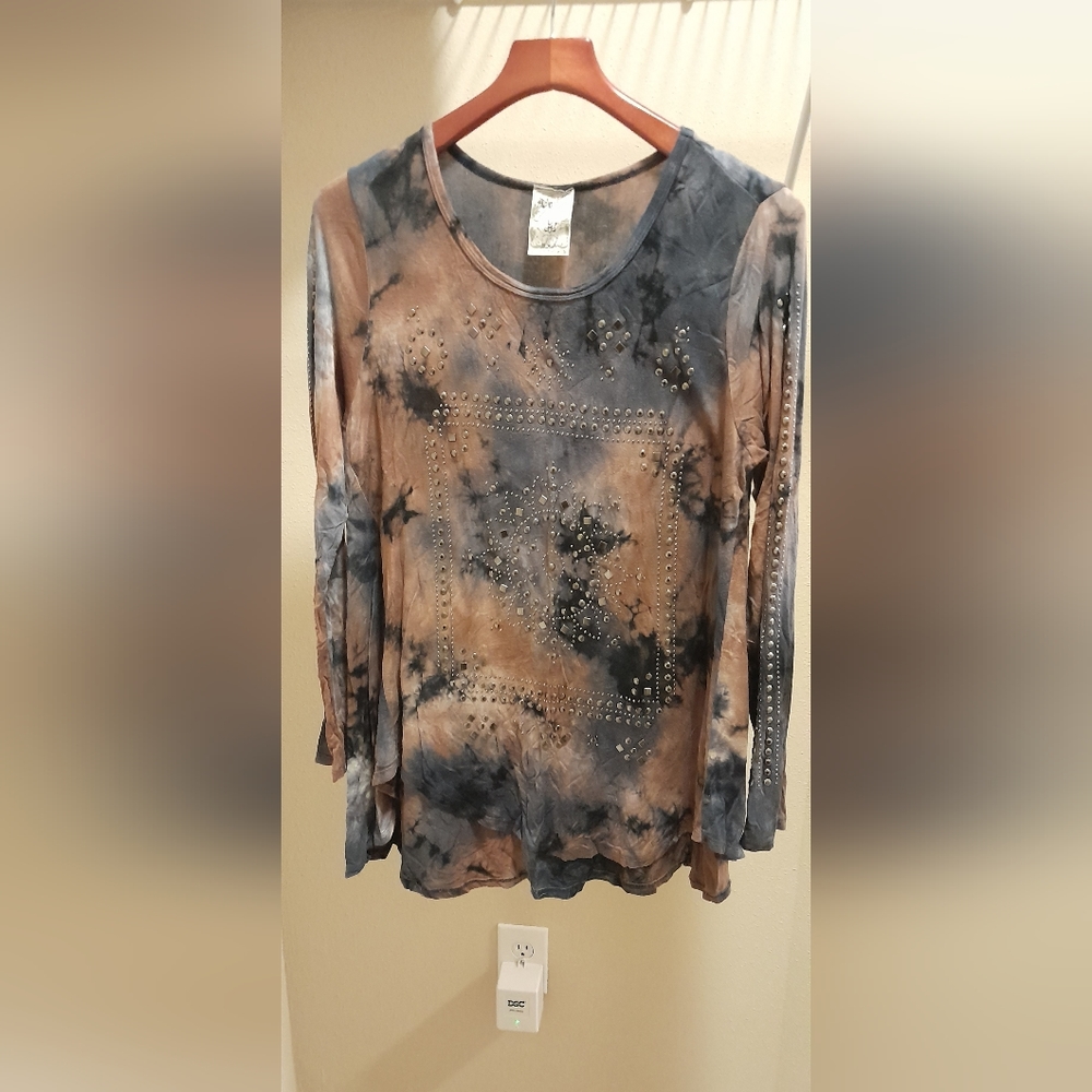 🍄Voral USA Women Top XL
